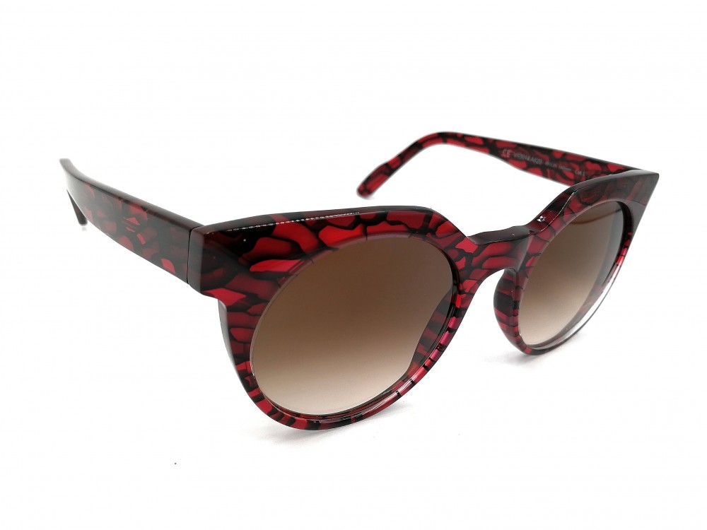 Monture pointue Vanni - Rouge et noir - Lentilles brun dégradé